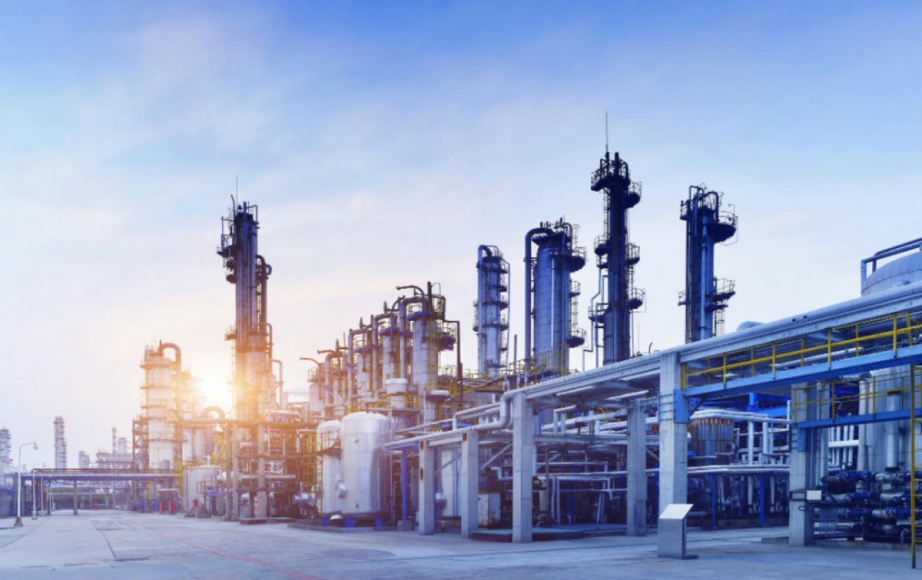 Oil Refinery