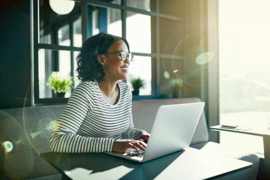 Expanding Ergonomics: Why EHS Leaders Need to Think Beyond Office Layout